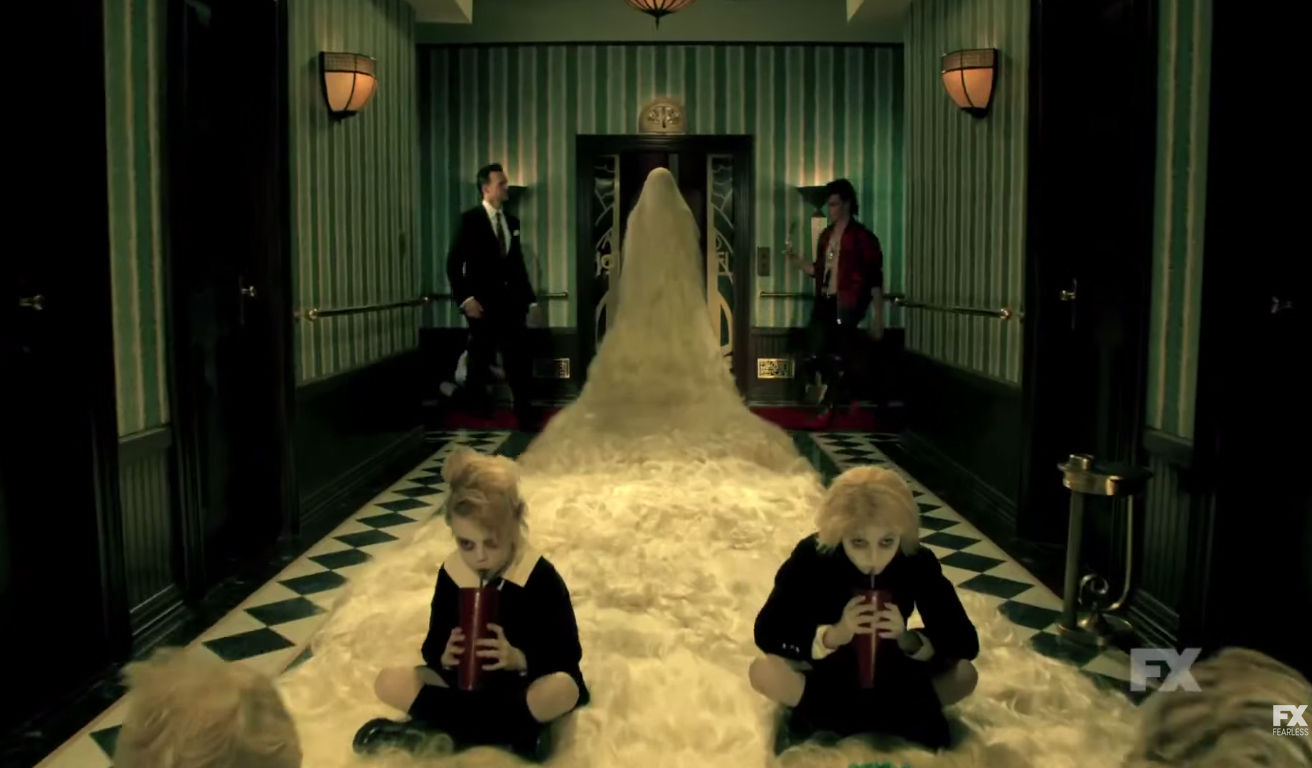 American-Horror-Story-Hotel-Hallways