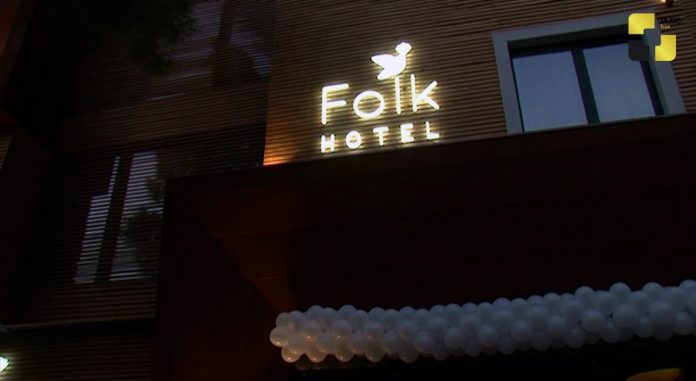FOLKI.mp4_snapshot_00.59.500