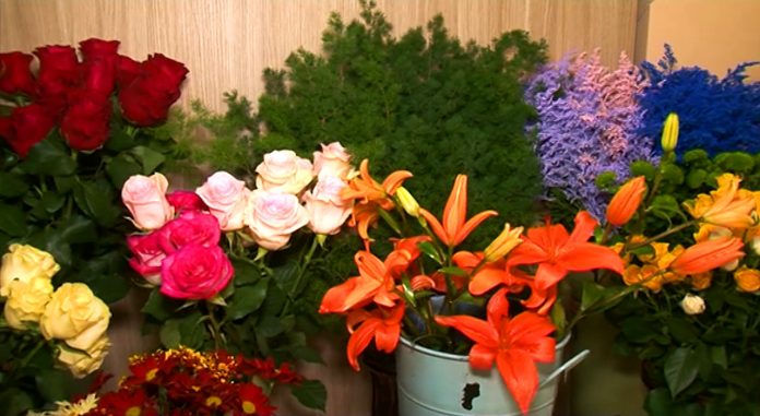 Ma_Rose_comerciuli_2018.mp4_snapshot_00.34