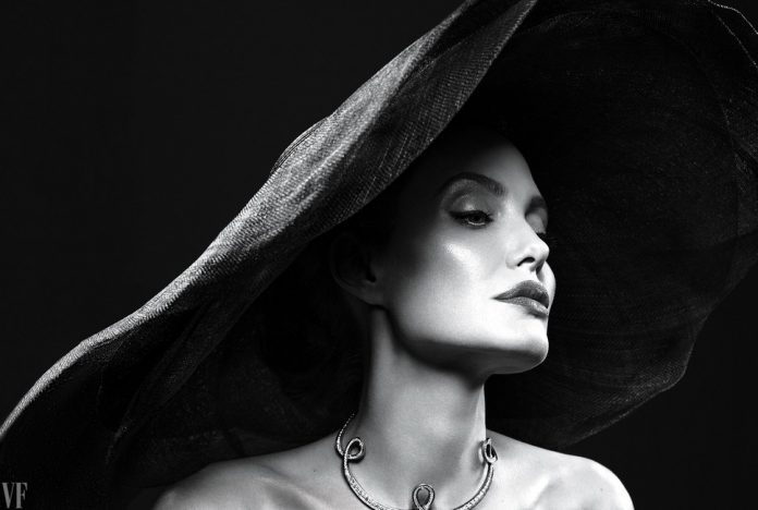 angelina-jolie-vf-0917-cover-opener