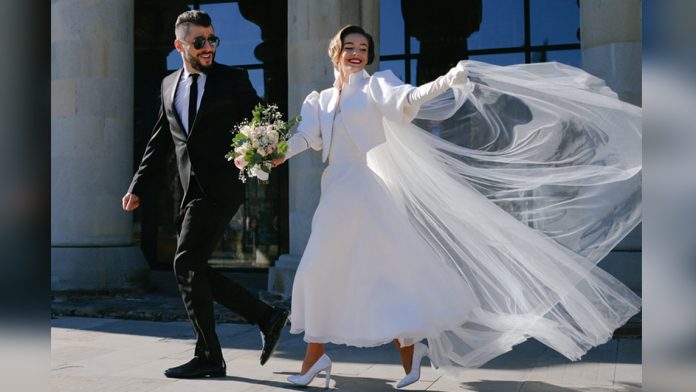 gasvianiwedding