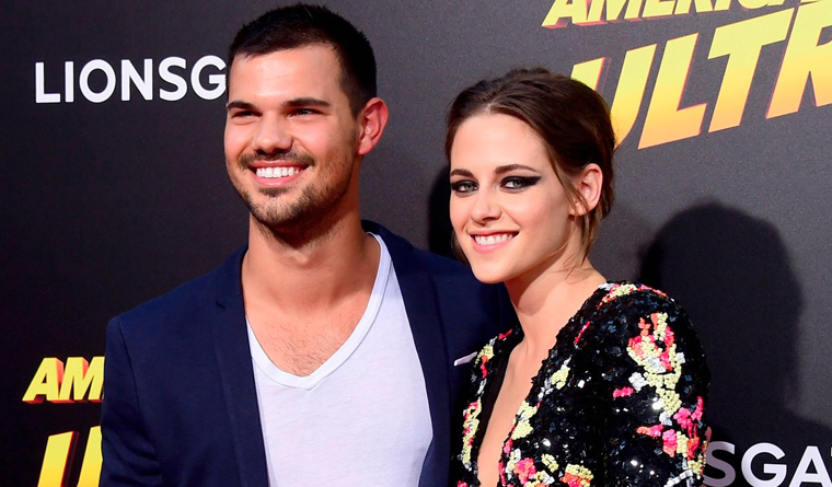 kristen-stewart-reunites-with-taylor-lautner-at-american-ultra-premiere2-04-copy