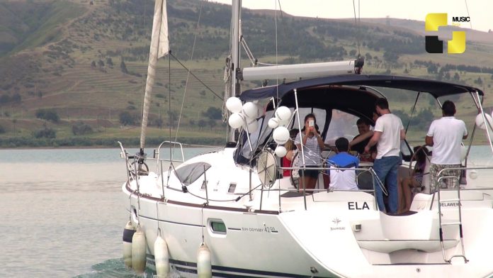 tbilisis-zgva-HD.mp4_snapshot_00.13