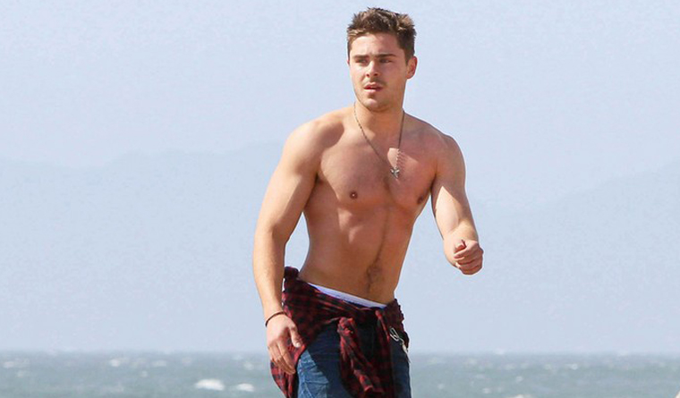 zac-efron-shirtless-baywatch-movie-061